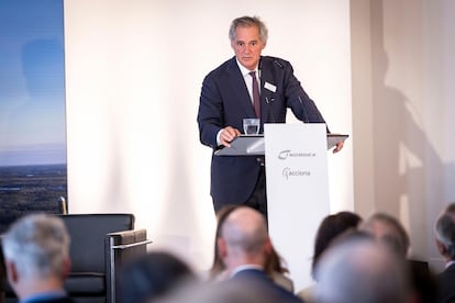 El presidente de Acciona, José Manuel Entrecanales, en el X Aniversario de su entrada en el capital de Nordex en Hamburgo. (Foto cedida por la empresa)