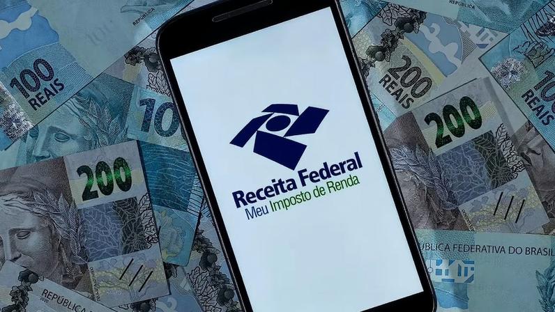 O lote é o maior da história e engloba tanto contribuintes com prioridade legal quanto aqueles que optaram pela declaração pré-preenchida e, simultaneamente, pelo recebimento via Pix
