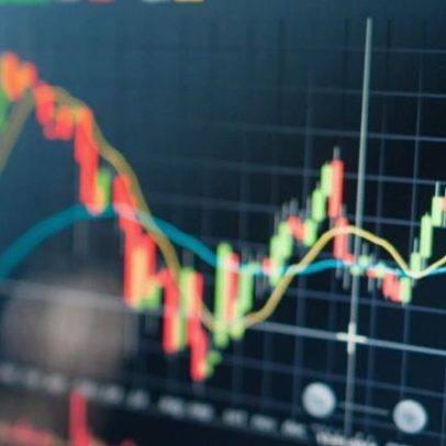 Ibovespa sobe para 177 mil pontos com bancos e varejo em alta