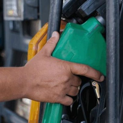 Governo fixa subvenção de R$0,44 por litro para conter alta da gasolina