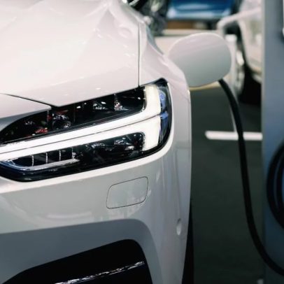 Estudo aponta que metade dos carros no Brasil pode ser elétrica até 2040