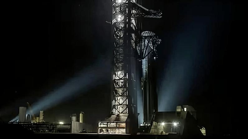Mercado financeiro mira a histórica estreia da SpaceX na bolsa
