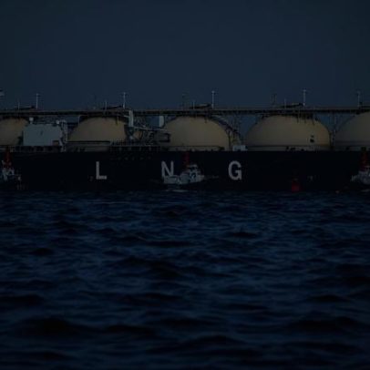 Europa recorre ao GNL após invasão russa; conflito no Irã
