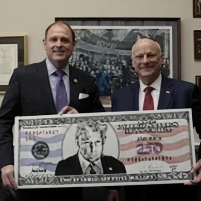 Casa Branca avalia emissão de nota de US$ 250 com rosto de Trump, diz jornal
