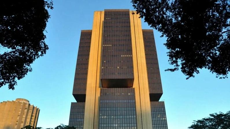 Banco Central: em suas decisões sobre juros, o comitê considera inflação, atividade econômica, contas públicas e cenário externo