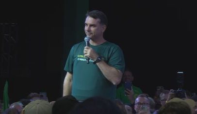 Flávio Bolsonaro afirma saber jogar o jogo do poder em Brasília