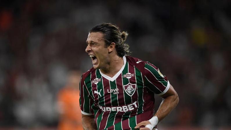 Equipe tricolor bate o Deportivo La Guaira por 3 a 1 no Maracanã e fica em segundo do Grupo C