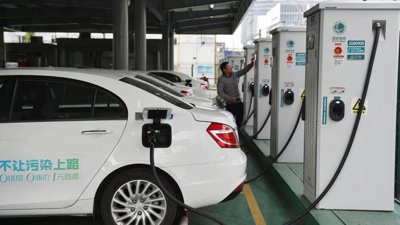 Posto de recarga de elétricos na China |