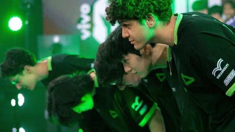 LOUD vence Vivo Keyd Stars e avança aos playoffs do CBLOL 2026