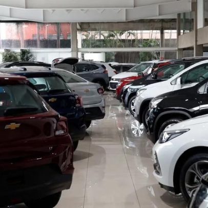 Vendas de carros sobem 19,5% em abril, atingindo 235,9 mil unidades