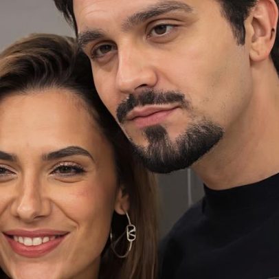 Jade Magalhães mostra filha ao lado de cozinha de brinquedo planejada