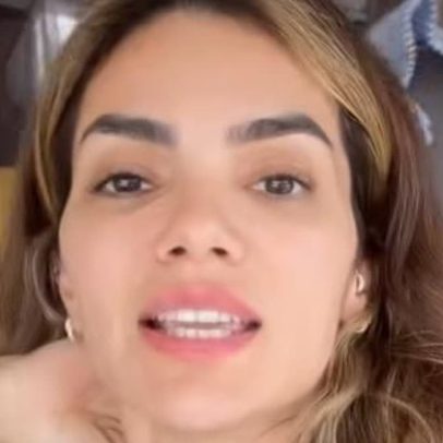 Kelly Key posa com filho caçula em viagem de motorhome