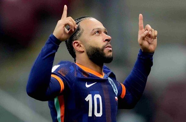 Memphis Depay é o maior artilheiro da história da seleção holandesa