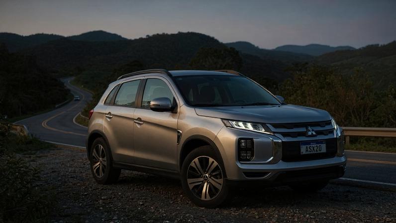 (Imagem ilustrativa)SUV compacto com mecânica japonesa e motor 2.0 conhecido pela durabilidade e estabilidade mecânica