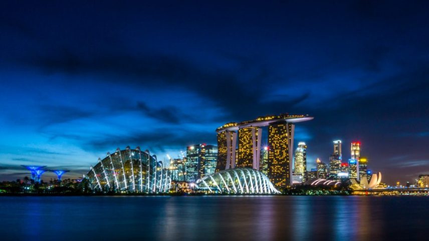 OpenAI inaugura laboratório de IA em Singapura; regulador atualiza framework