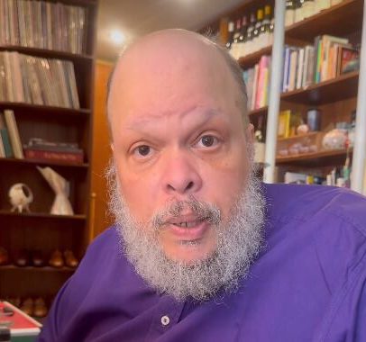 Ed Motta pede desculpas ao Nordeste após chamar garçom de paraíba