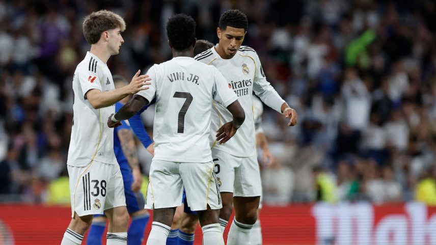 Bellingham marcou o segundo gol do Real Madrid sobre o Real Oviedo.