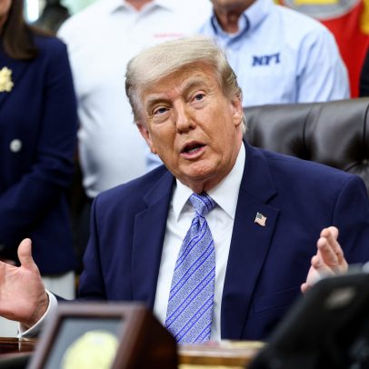 Trump afirma que EUA vão recuperar urânio do Irã