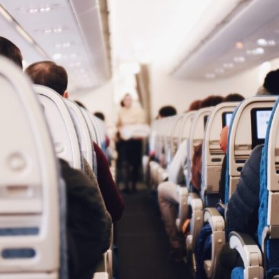 Passageiros indisciplinados aceleram novo regime regulatório da aviação
