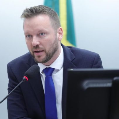 PL diz que fim da escala 6x1 impede trabalhador de colocar pão na mesa