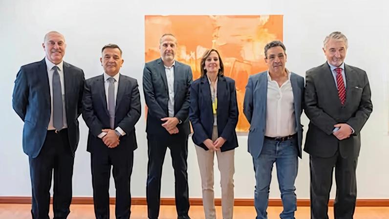 Seguro assina novo acordo coletivo para 75.000 trabalhadores até 2028
