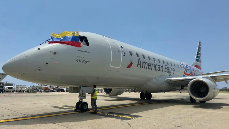 Voos serão realizados com aeronaves Embraer 175, operadas pela Envoy