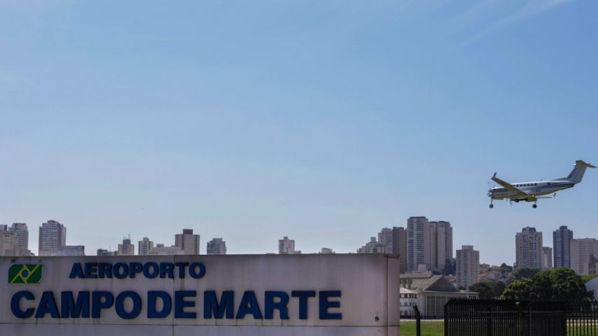Aeroporto Campo de Marte, na zona norte de Sao Paulo