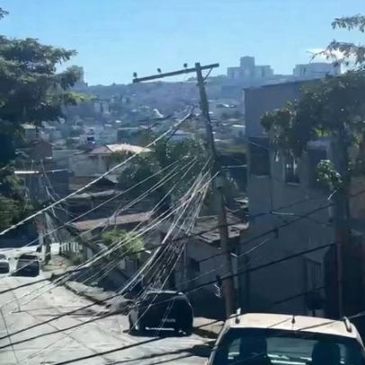 Queda de postes deixa moradores sem energia no bairro Palmeiras, BH