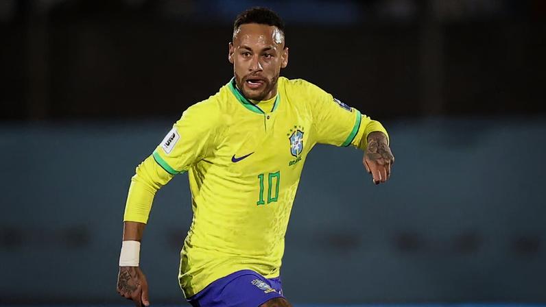 Carreira de Neymar se liga à de Márcio Fernandes. Em duas oportunidades, treinador promoveu atacante, que virou a estrela de uma geração do futebol brasileiro.
