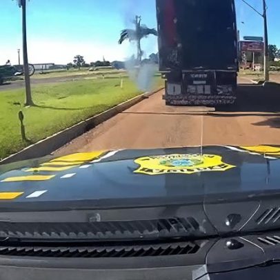 Caminhoneiro joga cocaína pela janela ao ser identificado pela PRF