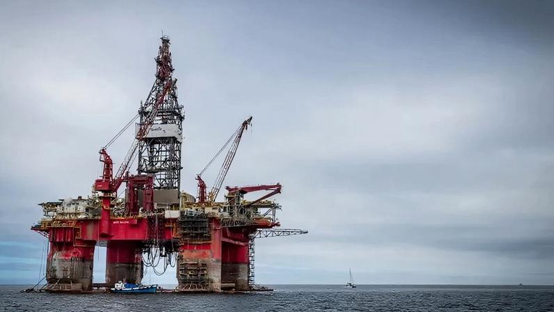 Possível acordo entre EUA e Irã reduziu a pressão sobre o petróleo no mercado internacional