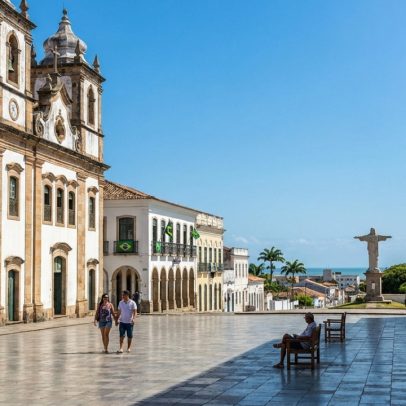 Quarta cidade mais antiga do Brasil tem praça filipina única e Cristo de 1926