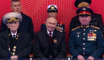 Rússia realiza desfile do Dia da Vitória mesmo com cessar-fogo com Ucrânia