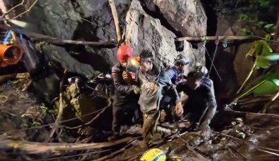 Primeiro resgatado da caverna no Laos afirma estar bem e forte