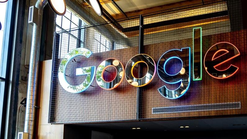 Uma das preocupações do Google é o aumento do número de tokens consumidos por seus serviços, de 480 trilhões por mês para 3,2 quatrilhões