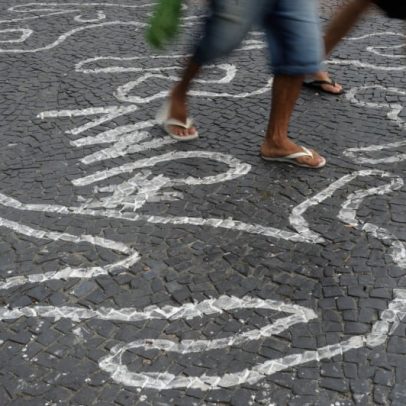 População negra perde mais familiares para assassinatos que brancos, aponta estudo