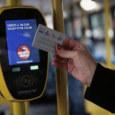 Leitora reclama de defeito no Bilhete Único