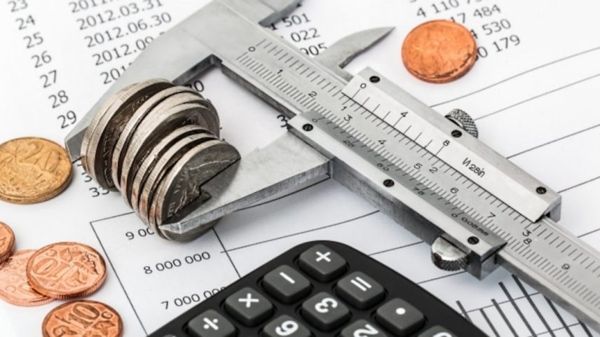 Opinião | Economia cresce, mas dívida pública e juro alto repassam sensação de sufoco à população