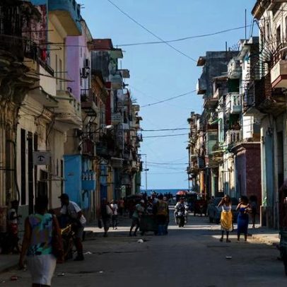 Nova ofensiva dos EUA contra Cuba afeta negócios externos e sistema financeiro