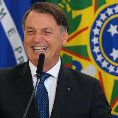 Bolsonaro mostra boa evolução após cirurgia, segundo hospital
