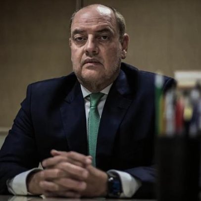 Ricardo Couto assume governo do Rio e promove mudanças no poder
