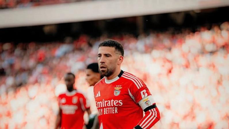 Otamendi encerra passagem pelo Benfica Foto: Reprodução/Instagram: @nicolasotamendi30