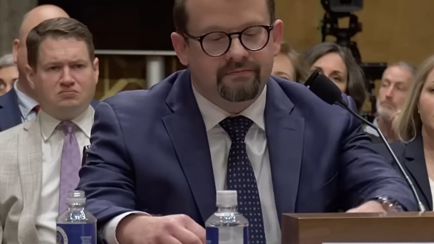 James Erdman III depôs no Senado dos Estados Unidos
