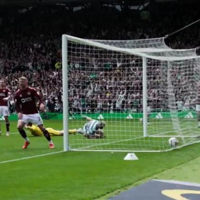 VAR decide gol da vitória de Maeda após longa checagem