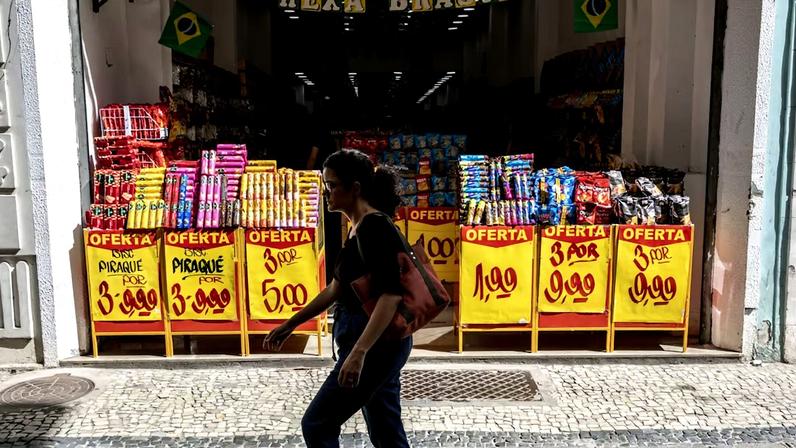 Efeito indireto da alta do petróleo na inflação ocorre ao longo das cadeias produtivas. (Foto: Dado Galdieri/Bloomberg)