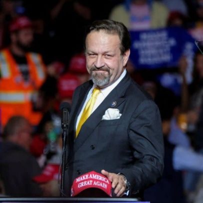Assessor de Trump acusa China de usar fentanil para matar americanos