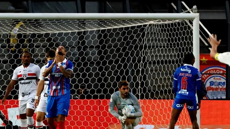 São Paulo sofre oscilações e problemas físicos em empate com Bahia