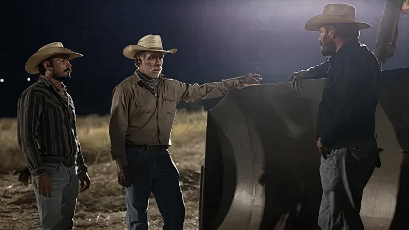 J.R. Villarreal como Azul, Marc Menchaca como Zachariah e Cole Hauser como Rip Wheeler no spin-off de "Yellowstone", "Rancho Dutton"