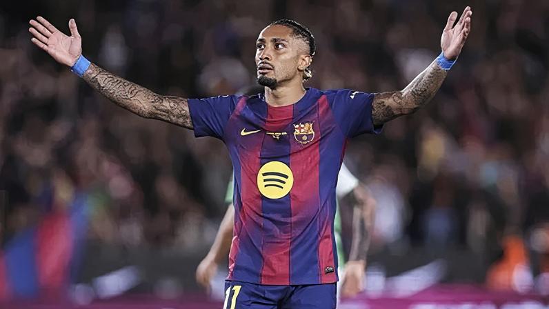 Raphinha durante partida do Barcelona
