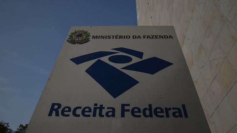 As receitas administradas pelo Fisco totalizaram R$ 258,7 bilhões em março, com alta real de 7,31% na comparação anual